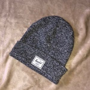 Herschel toque